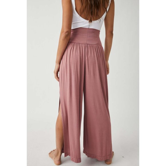 🎉LAST CHANCE🎉 NWT FP Movement Just Breathe Wide Leg / Mauve Merlot - Picture 4 of 7
